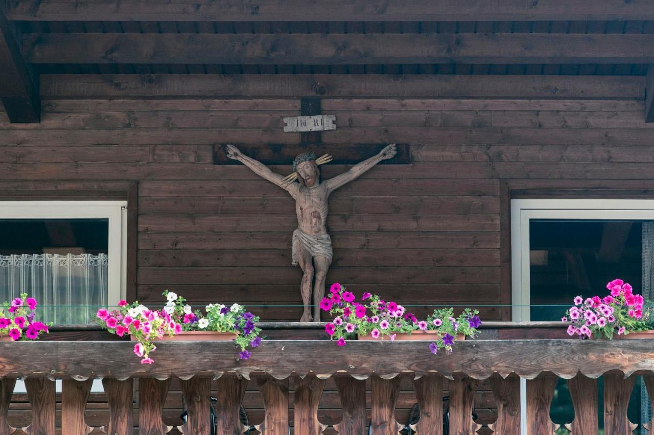 Отель Gasthof Mesnerwirt Auna di Sopra Экстерьер фото